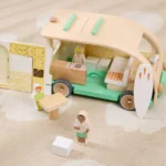 Classic World - Camper Van - Image 2