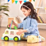 Wonder Wheels- Ice Cream Truck - Image 5